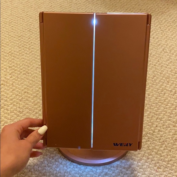 LED vanity mirror - Picture 2 of 3